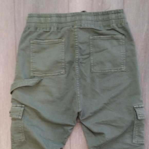 Green Cargo Pants - Picture 4 of 10